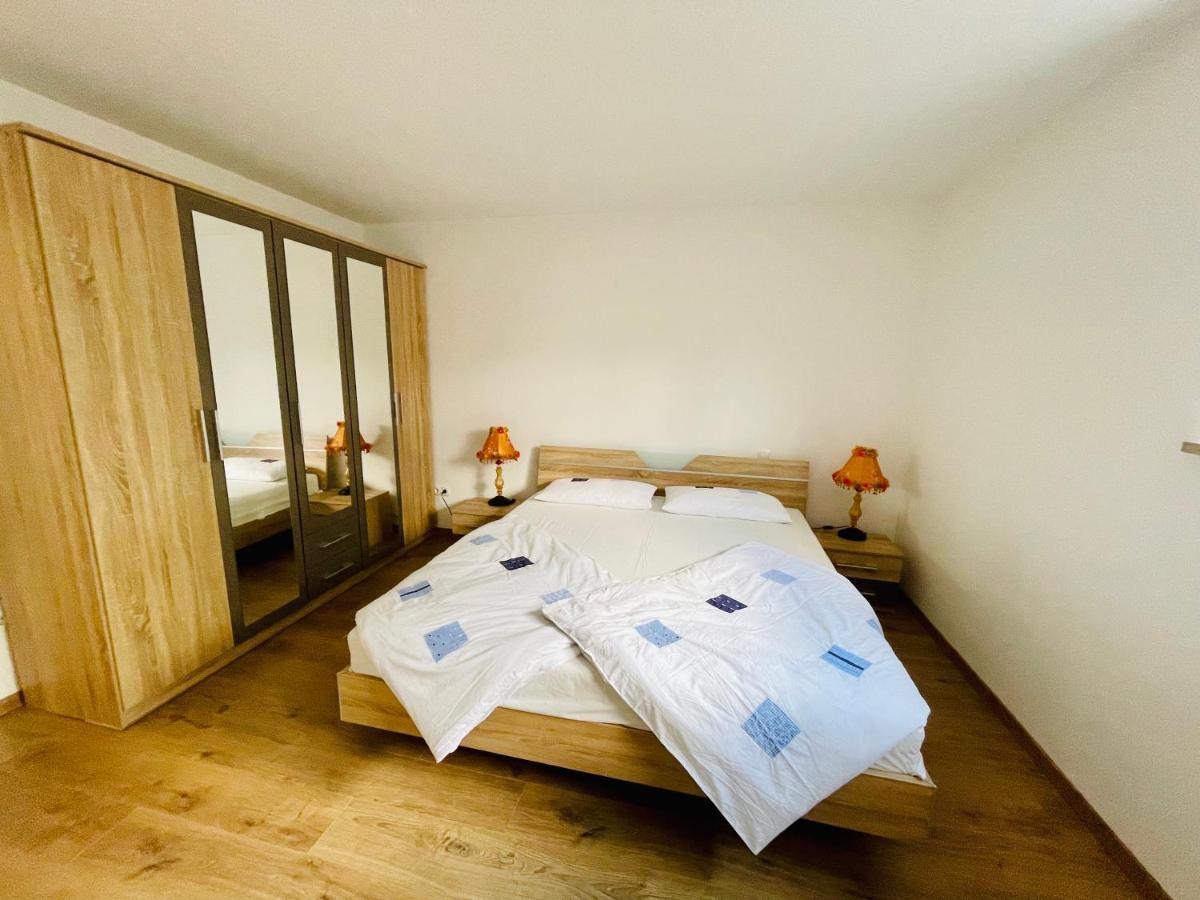 Moderne Ferienwohnung Am Rothsee ヒルポルトシュタイン エクステリア 写真