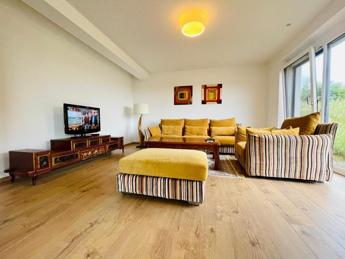 Moderne Ferienwohnung Am Rothsee ヒルポルトシュタイン エクステリア 写真